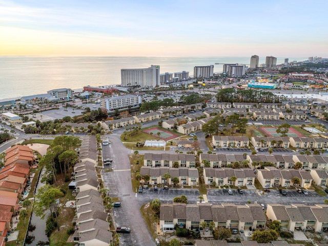 103 W Leslie Lane, Panama City Beach, FL 32407