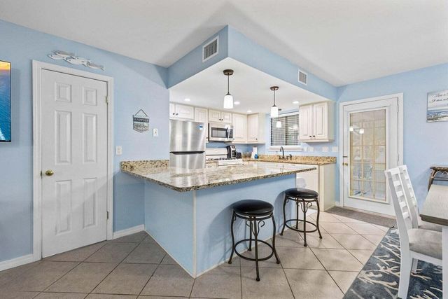 103 W Leslie Lane, Panama City Beach, FL 32407