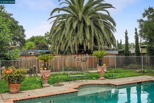 2355 Belmont Rd, Concord, CA 94520