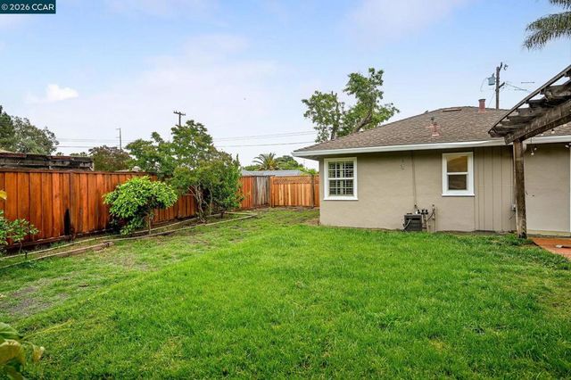 2355 Belmont Rd, Concord, CA 94520