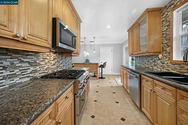 2355 Belmont Rd, Concord, CA 94520