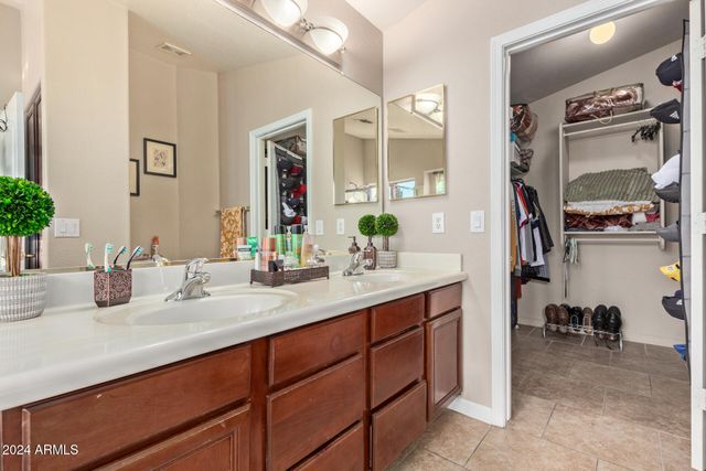 16101 W LATHAM Street, Goodyear, AZ 85338