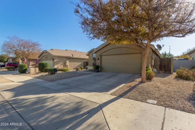 16101 W LATHAM Street, Goodyear, AZ 85338