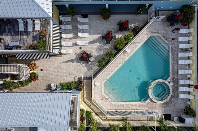 450 Old San Carlos BLVD 303, Fort Myers Beach, FL 33931