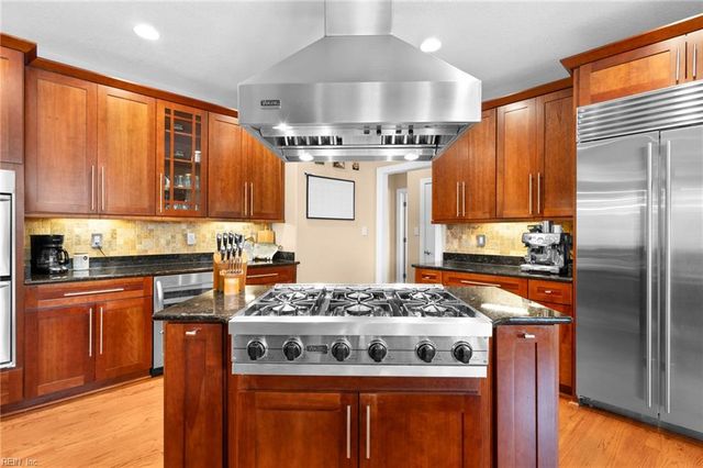 1848 Rein LN, Virginia Beach, VA 23456