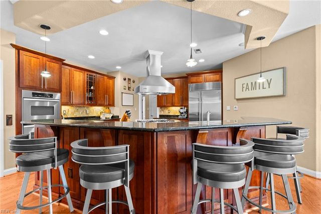 1848 Rein LN, Virginia Beach, VA 23456