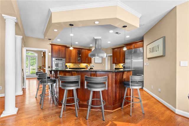 1848 Rein LN, Virginia Beach, VA 23456