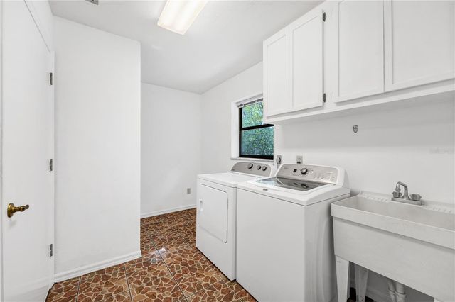 5722 SW 81ST TERRACE, Gainesville, FL 32608