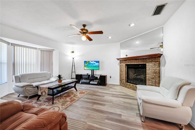 5722 SW 81ST TERRACE, Gainesville, FL 32608