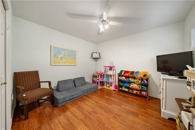 4442 Lake Superior Dr, Corpus Christi, TX 78413