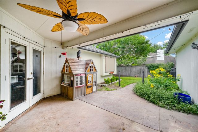 4442 Lake Superior Dr, Corpus Christi, TX 78413