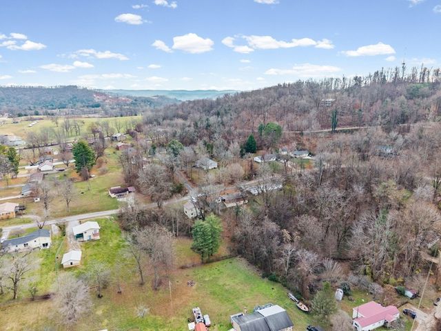 939 Watauga Rd, Cookeville, TN 38506