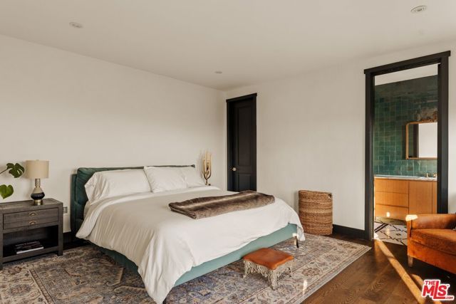8856 Appian Way, Los Angeles, CA 90046