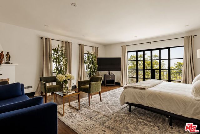 8856 Appian Way, Los Angeles, CA 90046