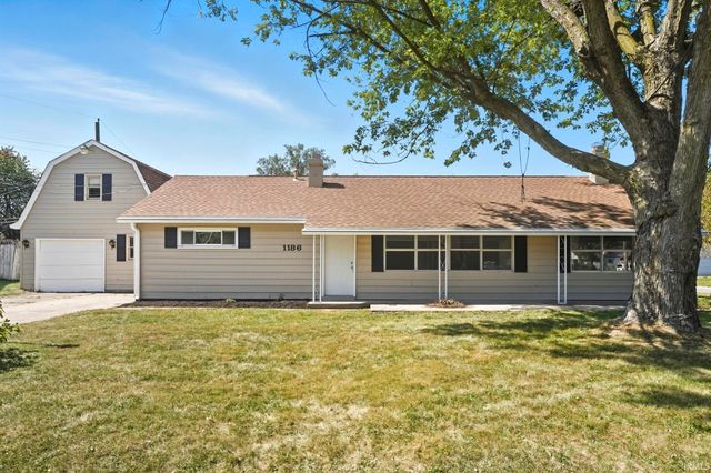 1186 Braeburn Drive, New Haven, IN 46774