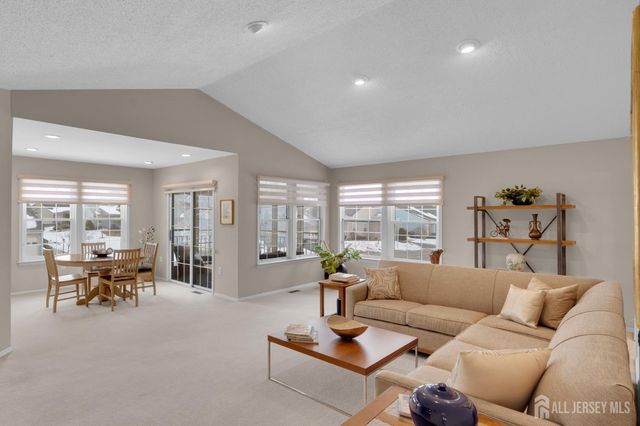 57 Yorkshire Drive D, Monroe, NJ 08831