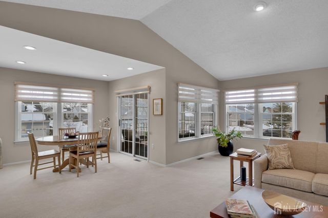 57 Yorkshire Drive D, Monroe, NJ 08831