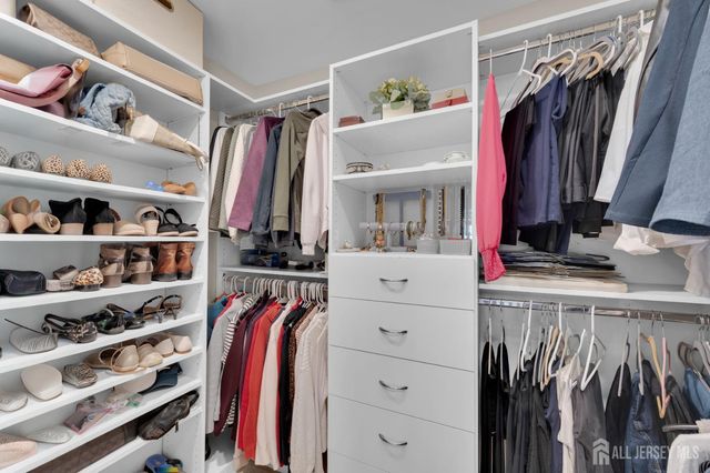 57 Yorkshire Drive D, Monroe, NJ 08831