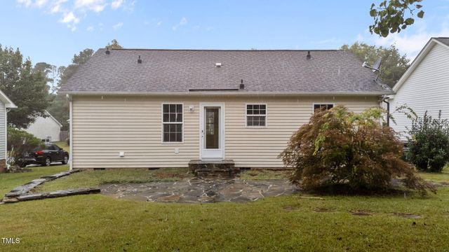1029 Cove Circle, Clayton, NC 27520