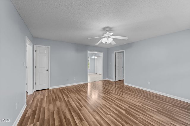 1029 Cove Circle, Clayton, NC 27520