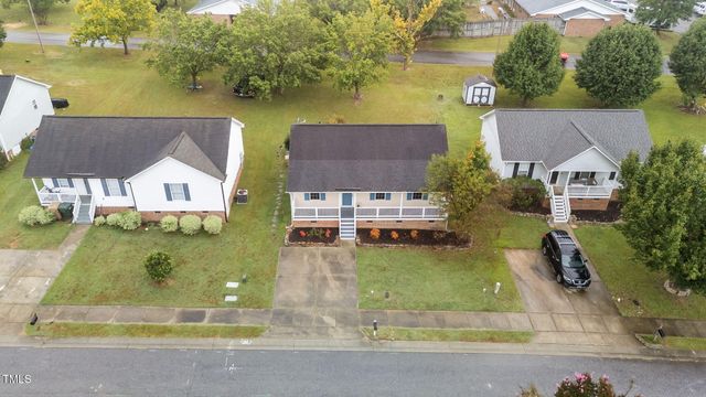 1029 Cove Circle, Clayton, NC 27520