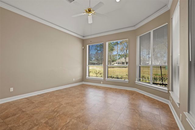 299 Wedgewood Drive, Montgomery, TX 77356