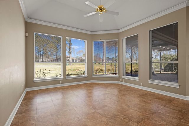 299 Wedgewood Drive, Montgomery, TX 77356