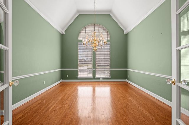 299 Wedgewood Drive, Montgomery, TX 77356