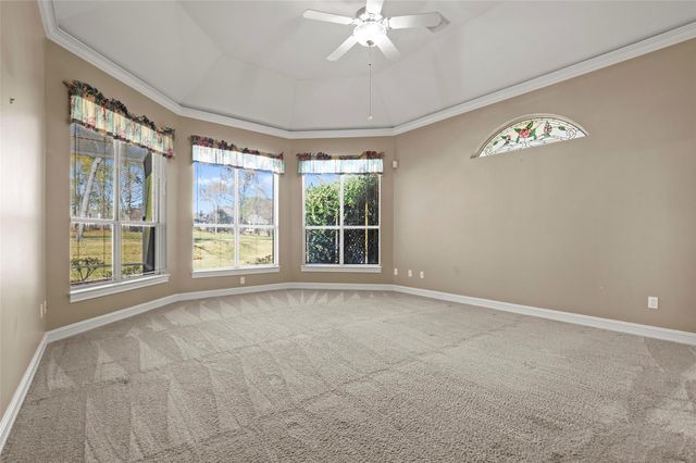 299 Wedgewood Drive, Montgomery, TX 77356