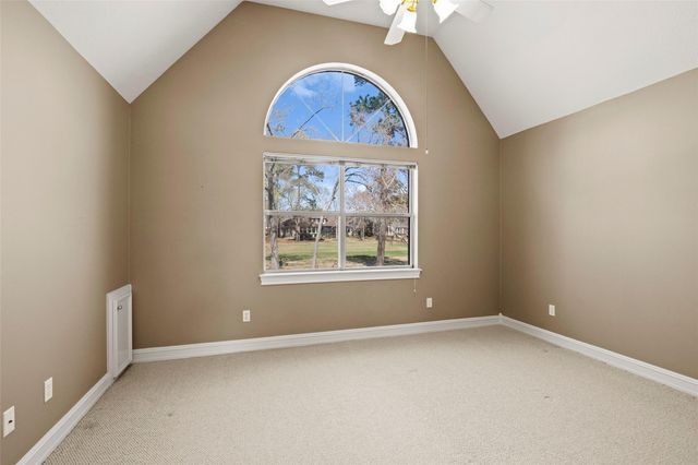 299 Wedgewood Drive, Montgomery, TX 77356