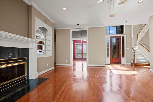 299 Wedgewood Drive, Montgomery, TX 77356