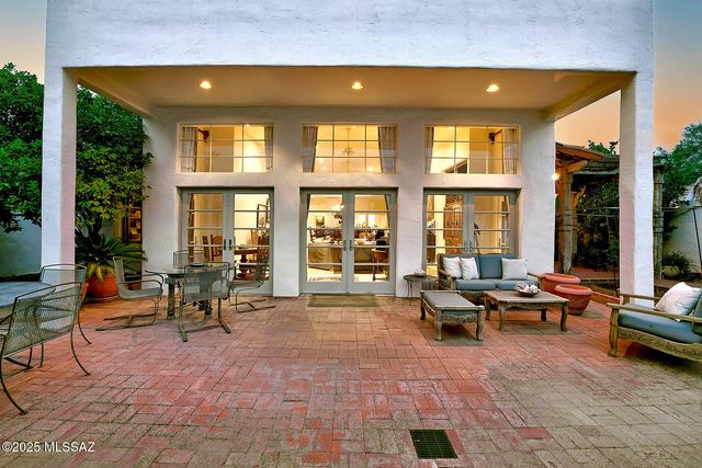 2132 E Mabel Street, Tucson, AZ 85719