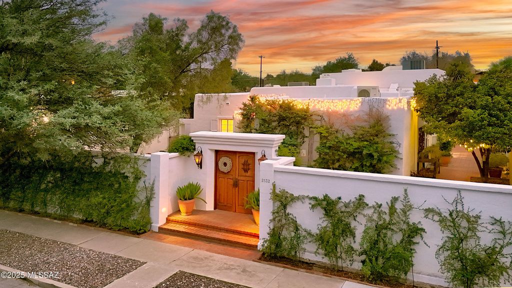 2132 E Mabel Street, Tucson, AZ 85719