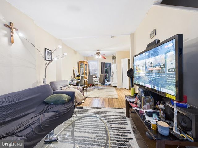 226 4TH AVE, Roebling, NJ 08554