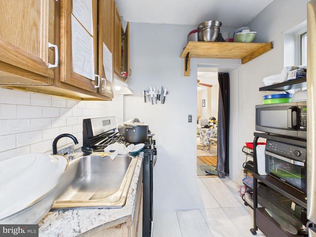 226 4TH AVE, Roebling, NJ 08554