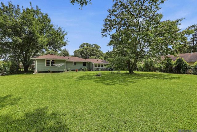 10018 Mollylea Dr, Baton Rouge, LA 70815