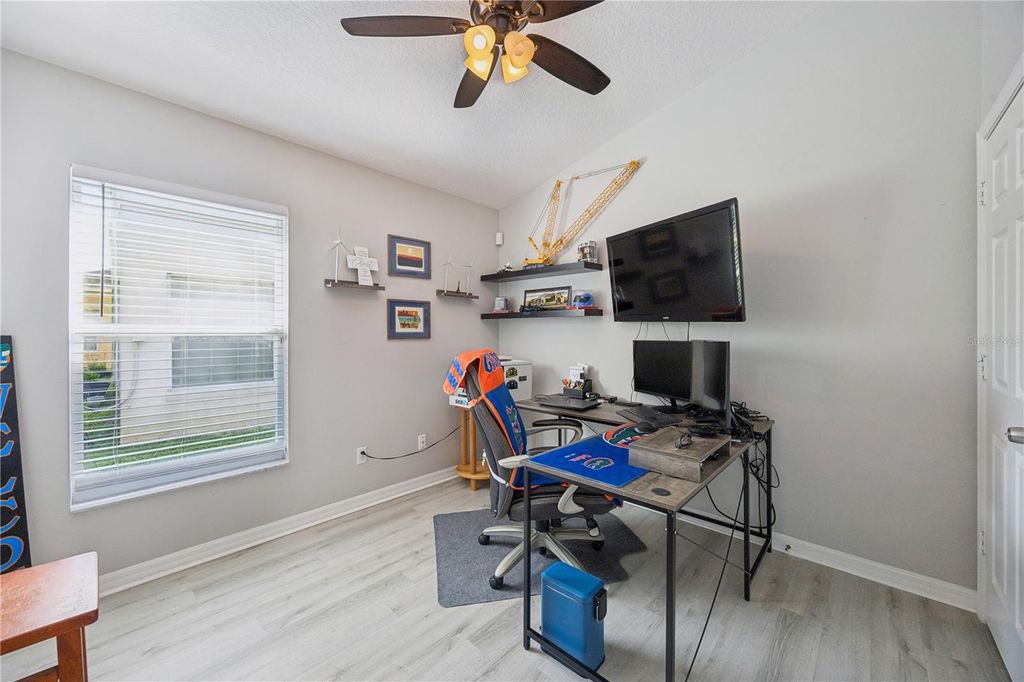 Image 17 of property listing at 11625 GREAT COMMISSION WAY, Orlando, FL 32832