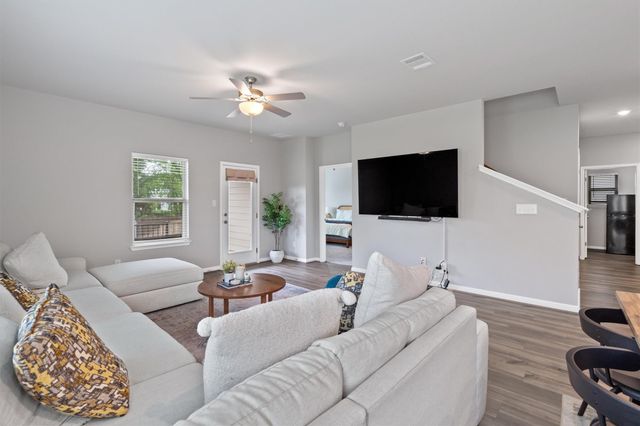 17117 Orinda LN, Pflugerville, TX 78660