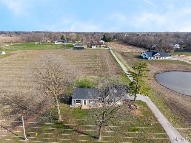 2049 Park Road, Belleville, IL 62220