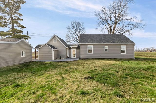 2049 Park Road, Belleville, IL 62220