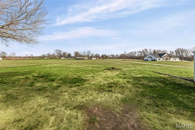 2049 Park Road, Belleville, IL 62220