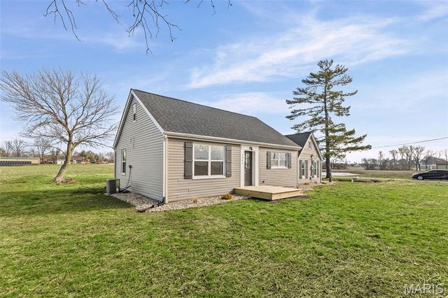 2049 Park Road, Belleville, IL 62220
