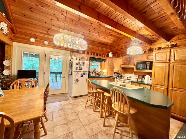 9596 Fox Hunters Road, Coello, IL 62812