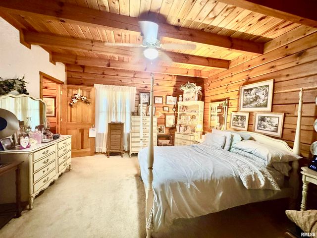 9596 Fox Hunters Road, Coello, IL 62812