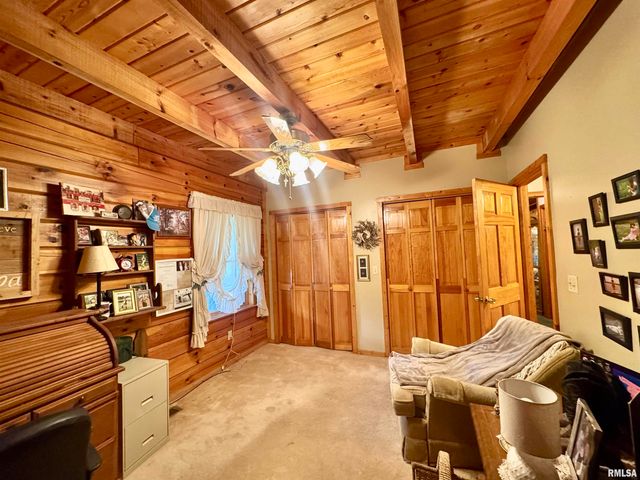 9596 Fox Hunters Road, Coello, IL 62812