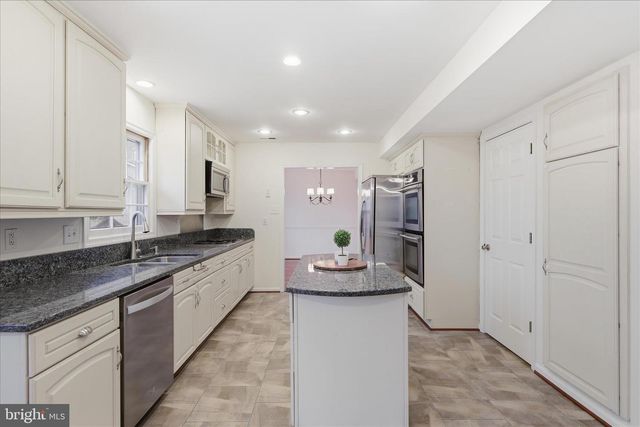 6249 GHADBAN CT, Warrenton, VA 20187