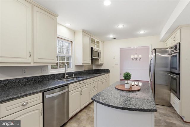 6249 GHADBAN CT, Warrenton, VA 20187