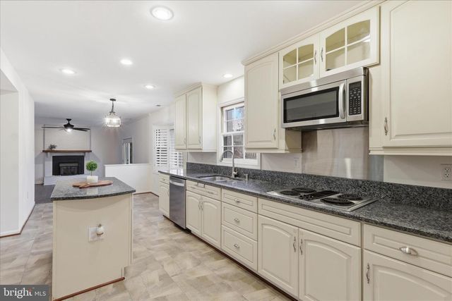 6249 GHADBAN CT, Warrenton, VA 20187