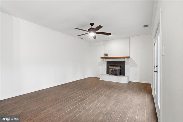 6249 GHADBAN CT, Warrenton, VA 20187