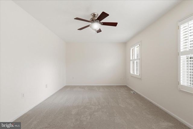 6249 GHADBAN CT, Warrenton, VA 20187